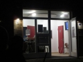 Eingang der Sternwarte bei Nacht